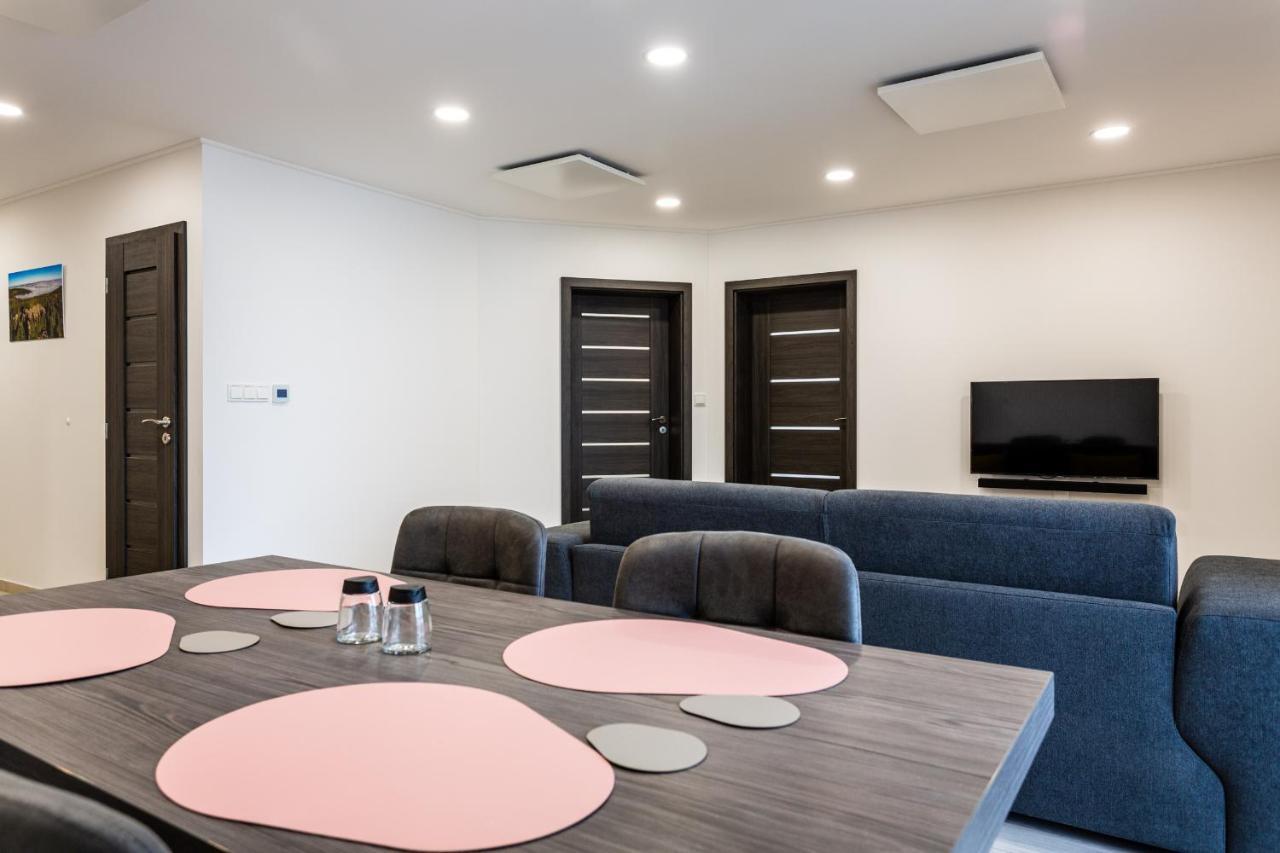 Apartmany Na Vyhledech Loučná pod Klínovcem Zewnętrze zdjęcie