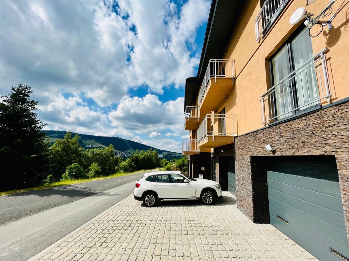 Apartmany Na Vyhledech Loučná pod Klínovcem Zewnętrze zdjęcie